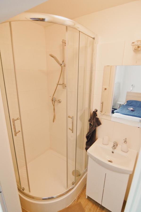Aparthotel Vitkovice Ostrava Ngoại thất bức ảnh